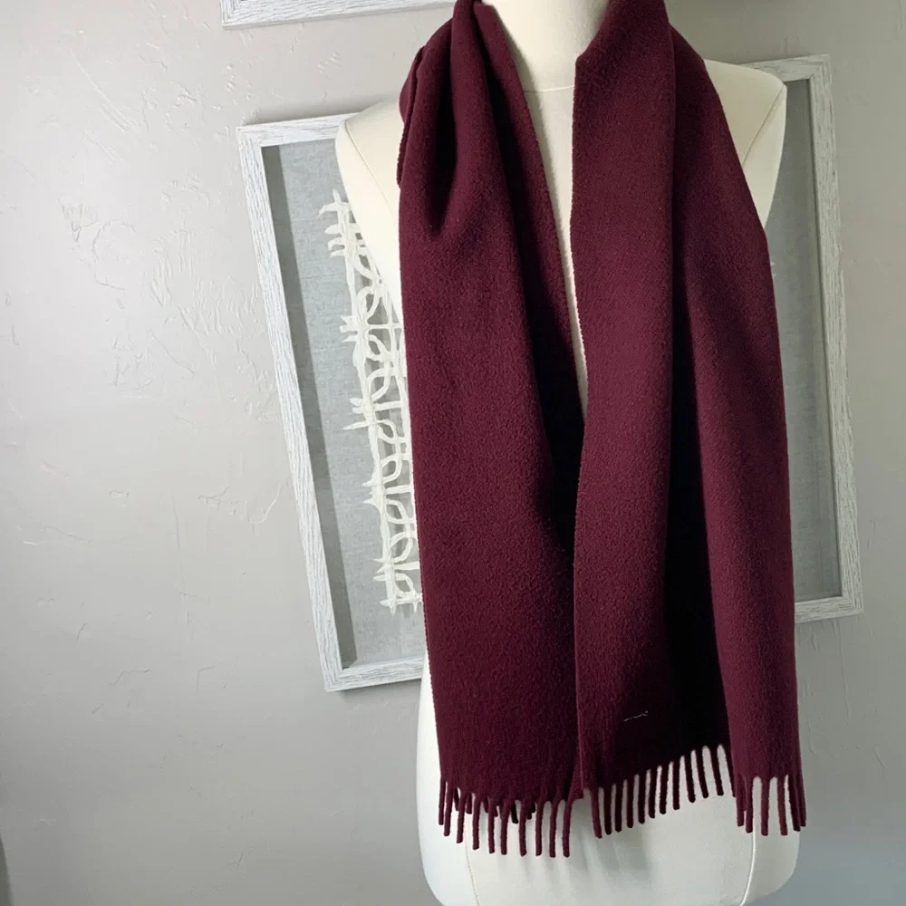 Filson virgin wool scarf deep maroon/burgundy